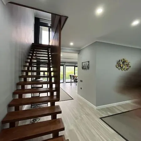 Luxury In Nature With Heated Pool And Fireplace Villa *