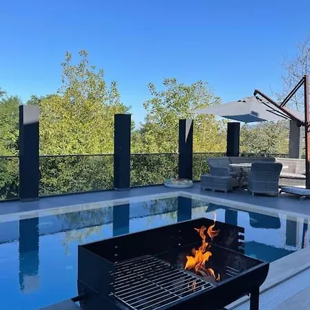 Villa Luxury In Nature With Heated Pool And Fireplace *